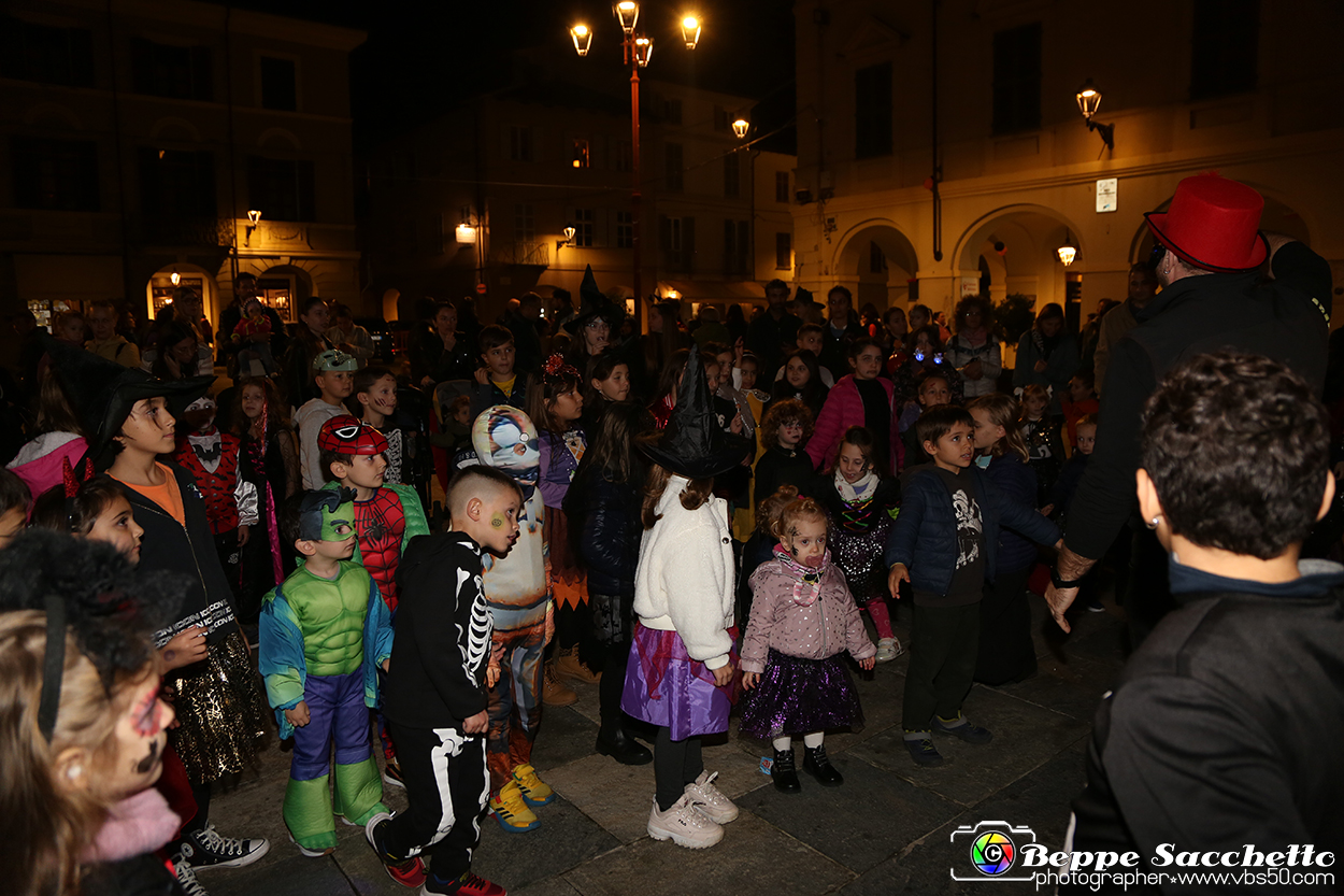 VBS_3839 - Halloween in Piazza 2024.jpg